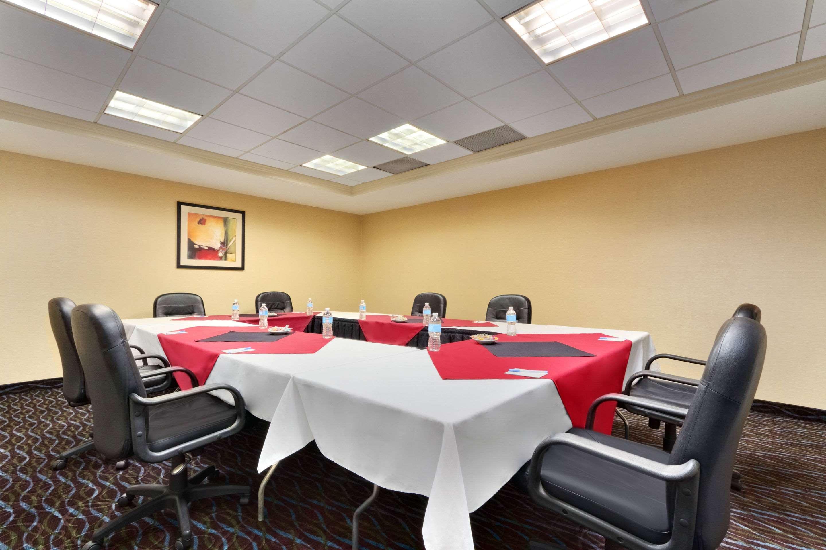 Comfort Inn&Suites Glen Mills - Concordville Eksteriør billede