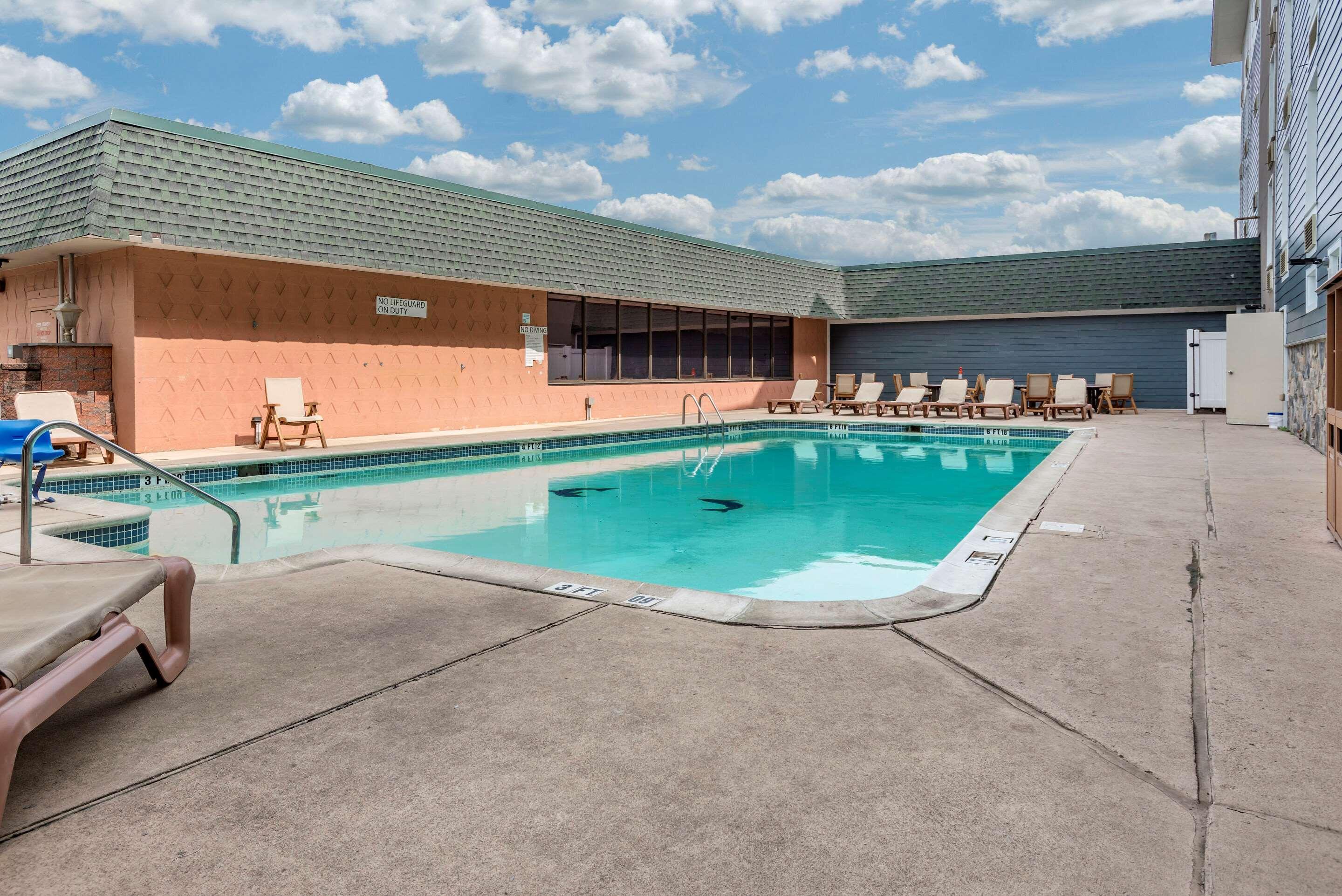 Comfort Inn&Suites Glen Mills - Concordville Eksteriør billede